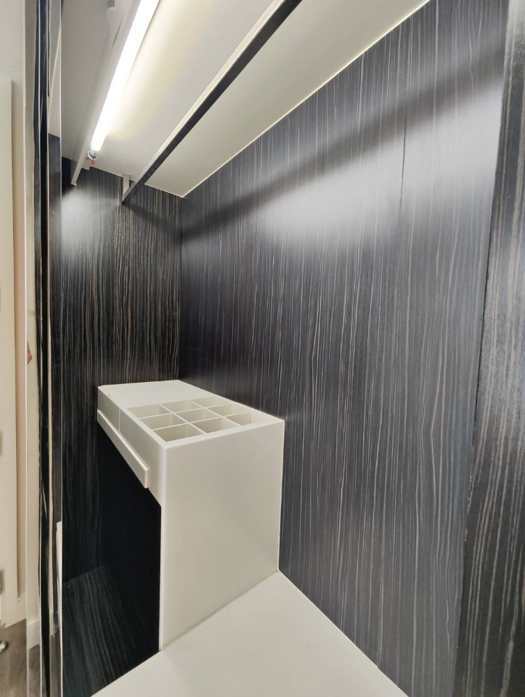 The Room Sukhumvit 62 for rent. close to BTS Punnawithi station. (RT-01)