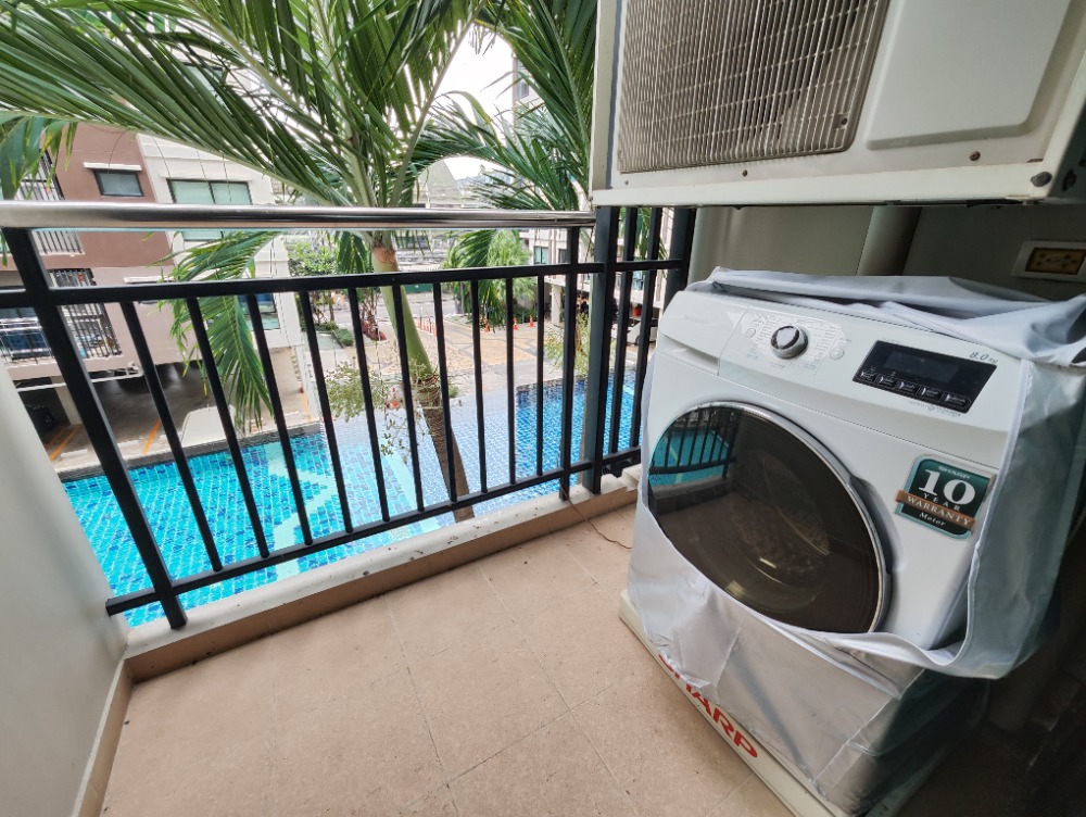 1 BR. Supalai City Resort Sukhumvit 105, Bearing for Rent ....200 m. To BTS Bearing Station (RT-01) (ให้เช่าด่วน คอนโด 1 ห้องนอน ศุภาลัยซิตตี้รีสอร์ท สุขุมวิท 105 เดินไปบีทีเอสแบริ่ง 5 นาที (RT-01)
