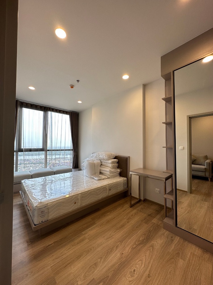 ให้เช่าคอนโด Oka Haus สุขุมวิท 36 ใกล้บีทีเอส ทองหล่อ (RT-01)