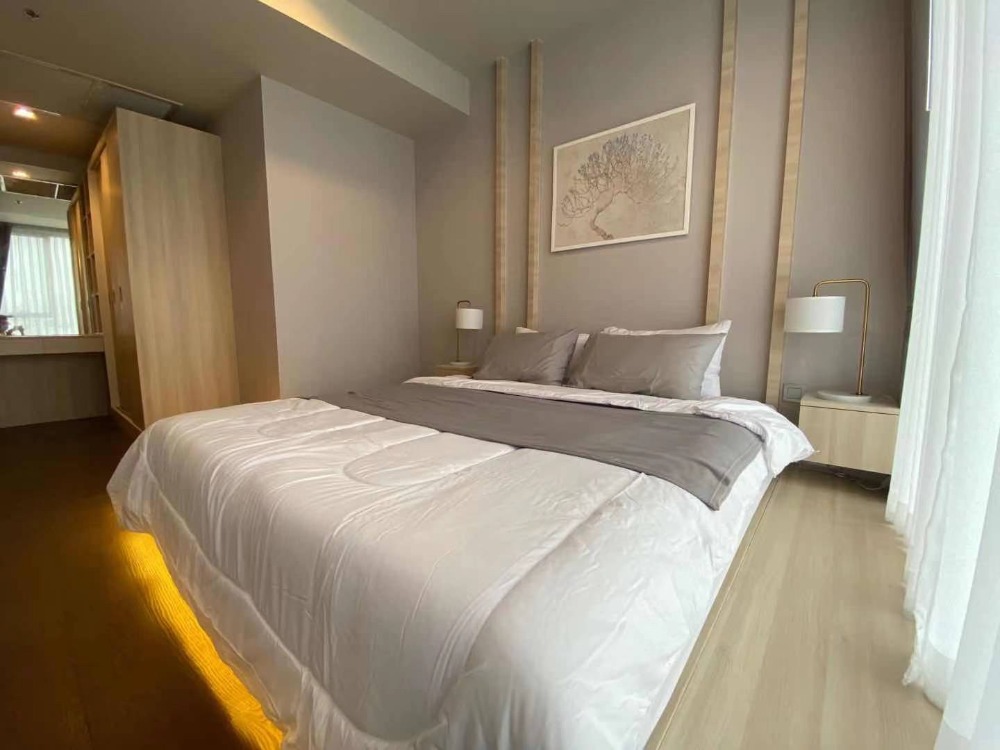 Ideo Q 36  2 bed 1 bath, brand new condo for rent (RT-01)