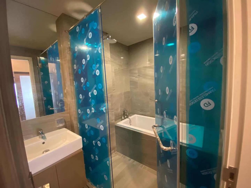 Ideo Q 36  2 bed 1 bath, brand new condo for rent (RT-01)