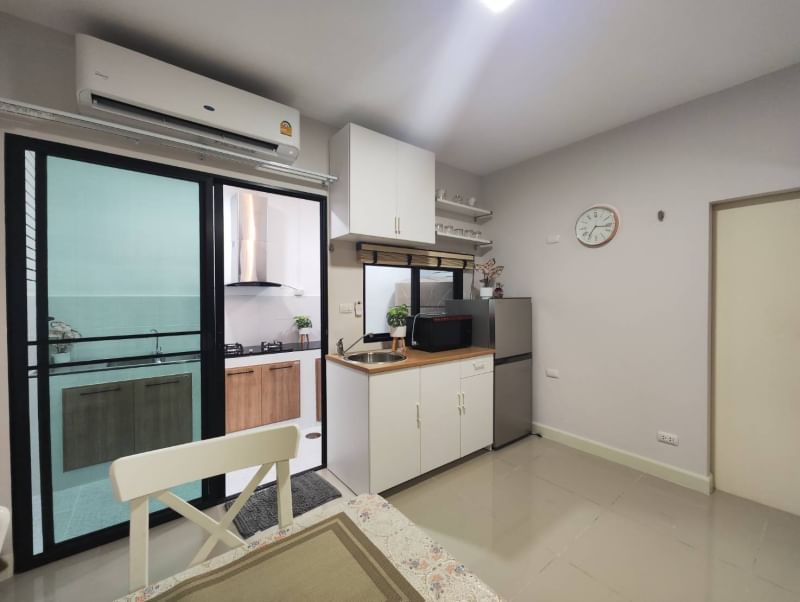 ให้เช่าบ้านกลางเมือง ศรีนครินทร์- อ่อนนุช Bann Klangmuang Srinakarin- Onnut   (ST-02) Line : @condo78