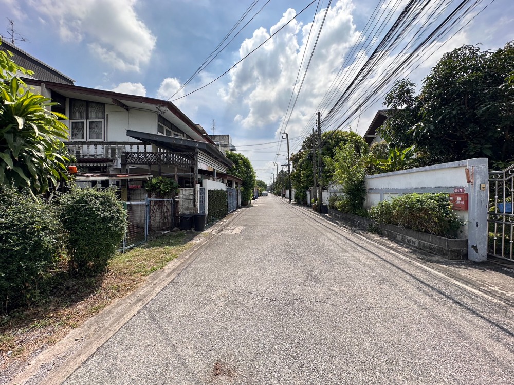 House for sell , 35 sq w, Sukhumvit 101/1, Soi Wachiratham Sathit 31 (RT-01)