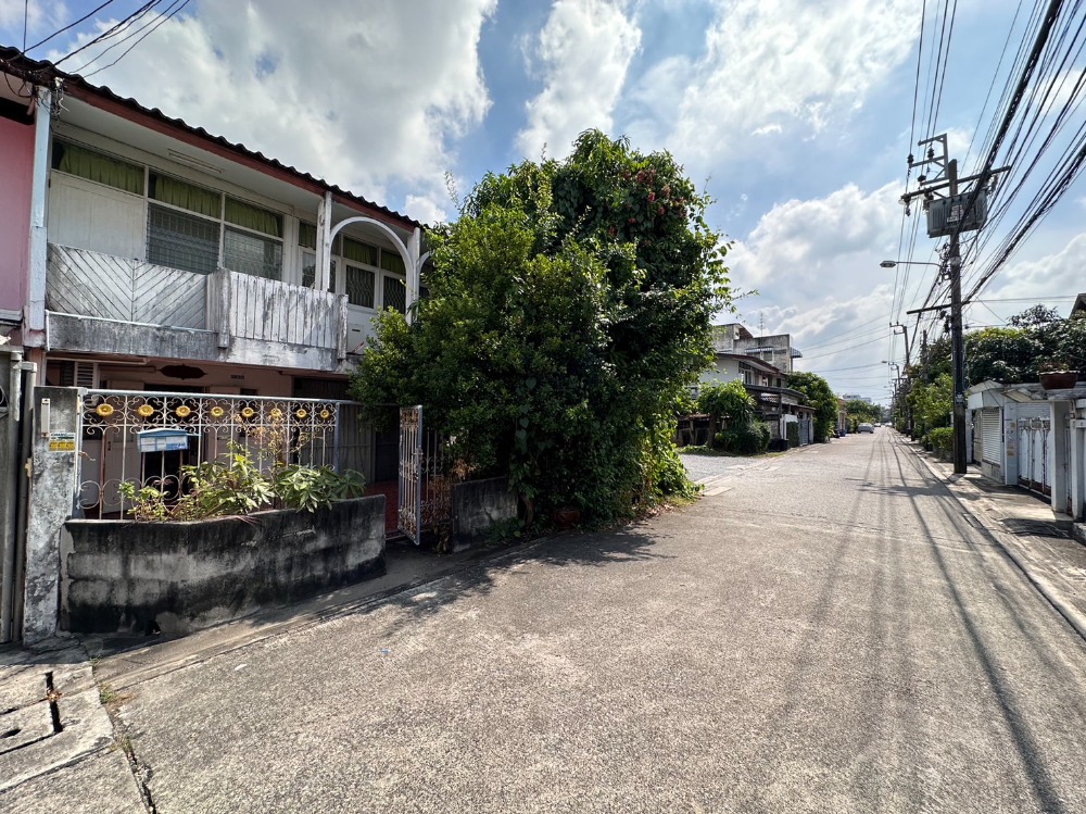 House for sell , 35 sq w, Sukhumvit 101/1, Soi Wachiratham Sathit 31 (RT-01)
