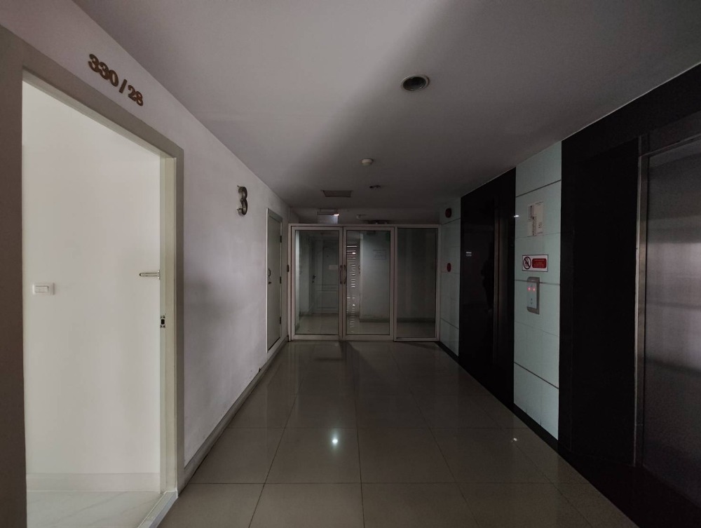 Cheap sale, new renovated condo, Regent Home 9 at Soi Sukhumvit 64 (Rt-01)