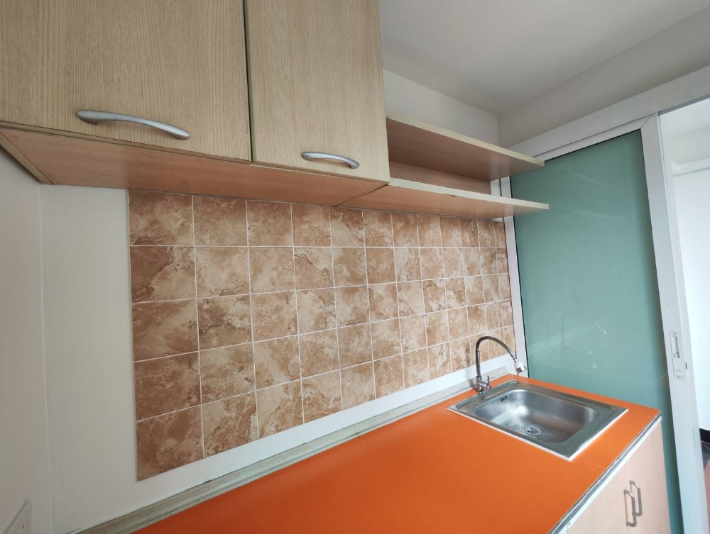 Cheap sale, new renovated condo, Regent Home 9 at Soi Sukhumvit 64 (Rt-01)