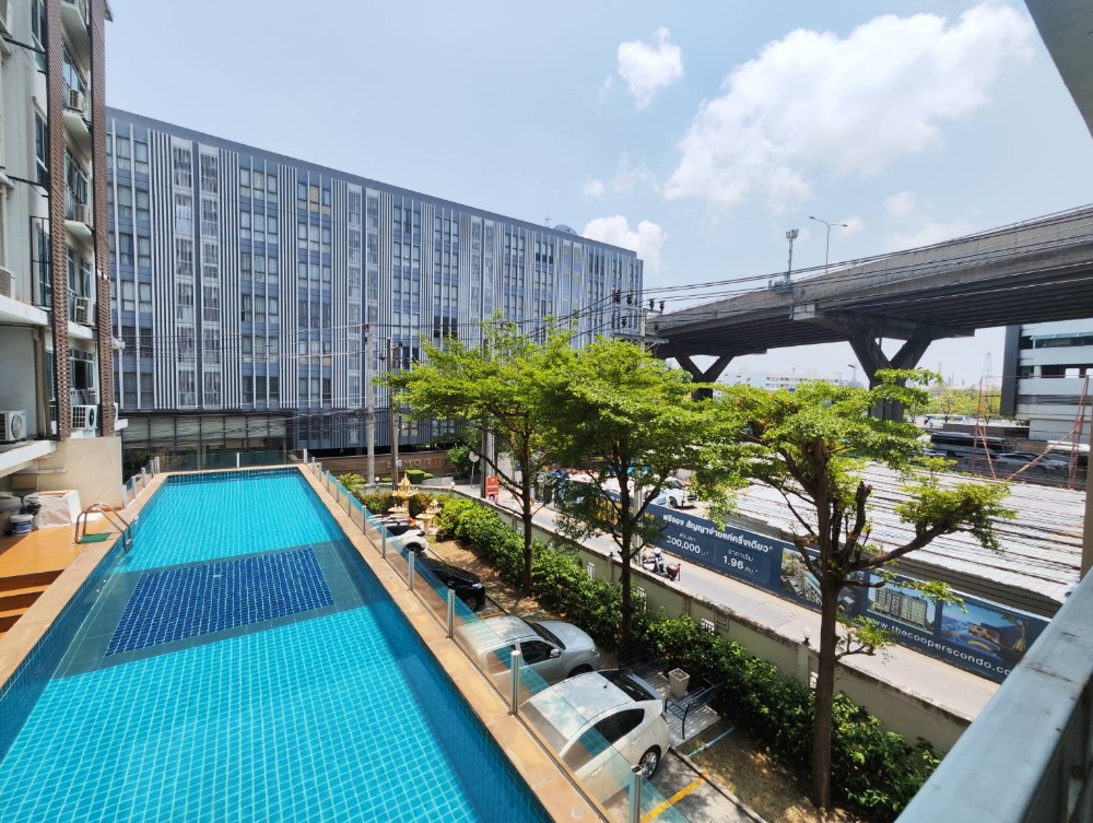 Cheap sale, new renovated condo, Regent Home 9 at Soi Sukhumvit 64 (Rt-01)
