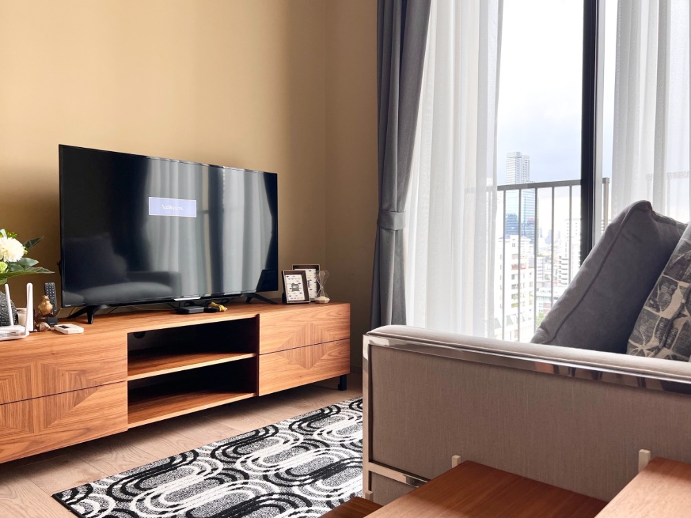 คอนโด ให้เช่า :    คอนโด โนเบิล บี 19 (( BTS อโศก  )) MK-02  Condo for rent : Noble BE19   ( BTS Asoke station ) MK-02