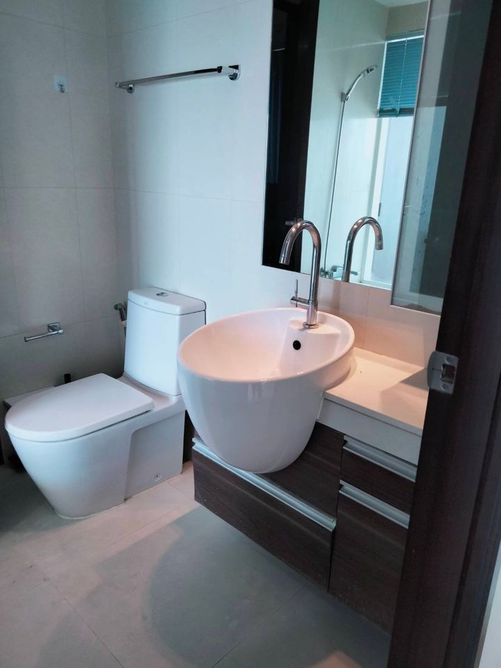 เช่าคอนโด  สกาย วอร์ค เรสซิเดนซ์  Sky Walk Residence  (ST-02)   Line : @condo78
