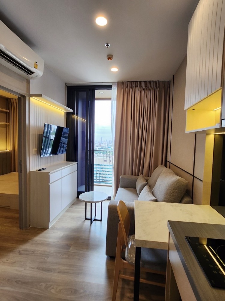 ให้เช่า คอนโดใหม่ Oka Haus Sukhumvit 36 (AS-02) ใกล้ BTS ทองหล่อ มี shuttle bus รับ-ส่งฟรี