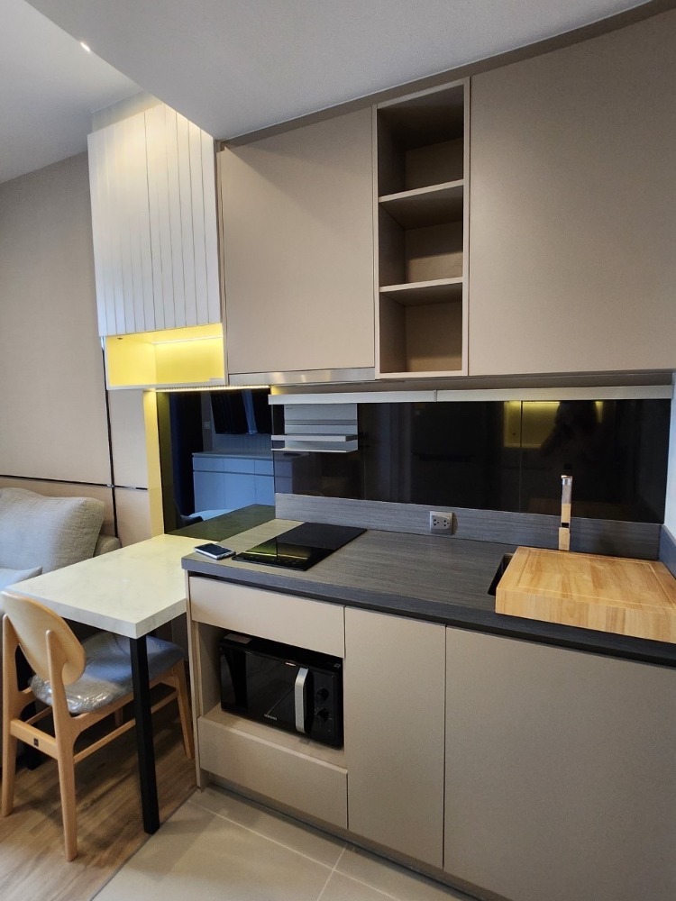 ให้เช่า คอนโดใหม่ Oka Haus Sukhumvit 36 (AS-02) ใกล้ BTS ทองหล่อ มี shuttle bus รับ-ส่งฟรี