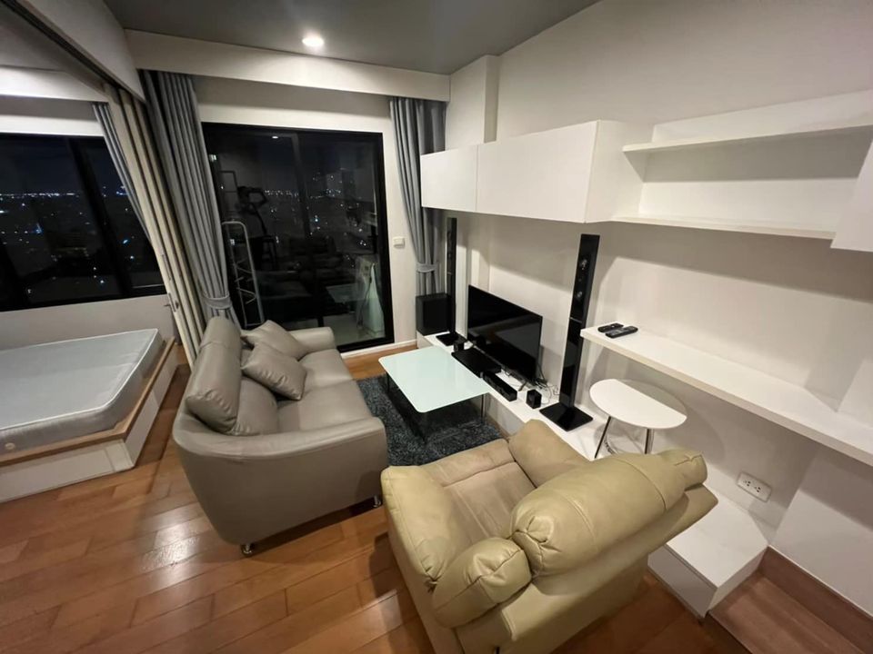 ให้เช่าคอนโด    :   บลอคส์ 77 บายแสนสิริ    (ST-02) FOR RENT     :    Blocs 77 by Sansiri   (ST-02) (Close to BTS Onnut )