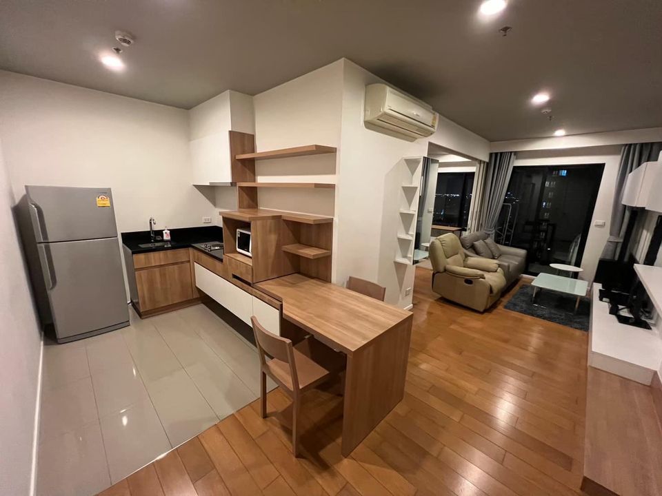 ให้เช่าคอนโด    :   บลอคส์ 77 บายแสนสิริ    (ST-02) FOR RENT     :    Blocs 77 by Sansiri   (ST-02) (Close to BTS Onnut )
