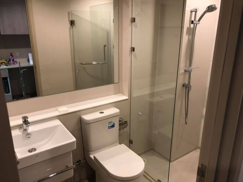 20k Condo for Rent : Life One Wireless (BTS Ploen Chit) AP-02