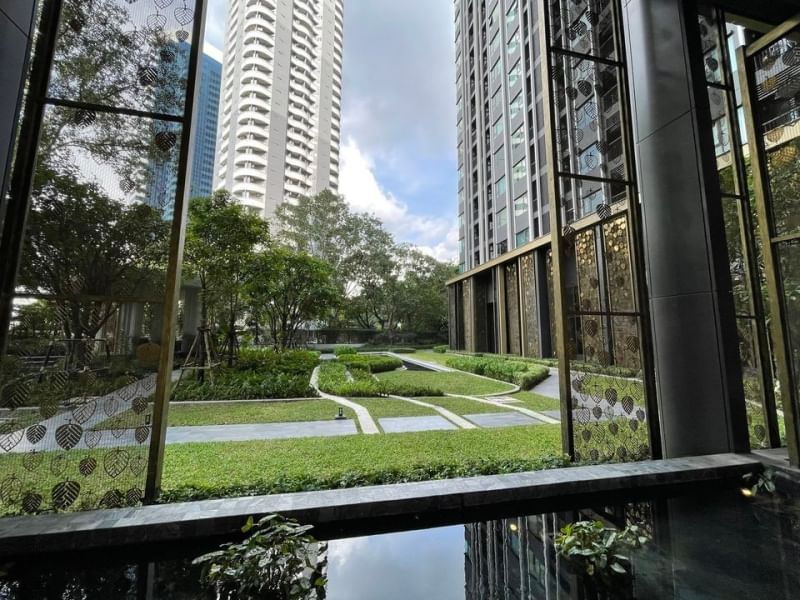 20k Condo for Rent : Life One Wireless (BTS Ploen Chit) AP-02