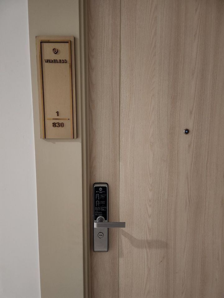 20k Condo for Rent : Life One Wireless (BTS Ploen Chit) AP-02
