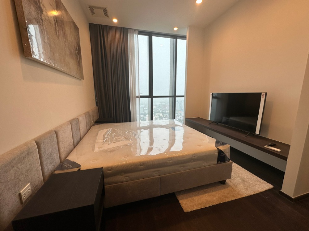 เช่าคอนโด      :   วิสซ์ดอม เอสเซ้นส์   (ST-02) FOR RENT   :   Whizdom Essence  (ST-02) (Close to BTS Punnawithi)