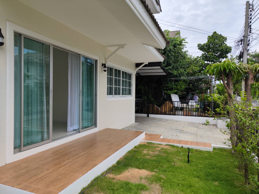 บ้านเดี่ยว2 ชั้น สีวลี สุวรรณภูมิ  รีโนเวทใหม่ พร้อมเข้าอยู่ (RT-01)