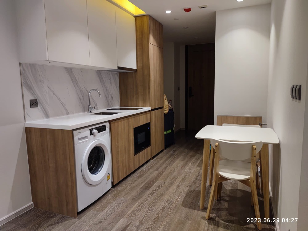 ให้เช่าคอนโด   :  มิวนีค สุขุมวิท 23   :  Muniq Sukhumvit 23     (ST-02)  Line ID : @condo78