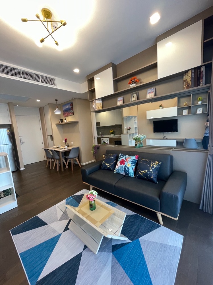 FOR RENT : The Saint Residences (AS-02) (Close to Ha Yaek Lat Phrao BTS station ) 2 Bedroom 2 Bathroom, Fully furnished