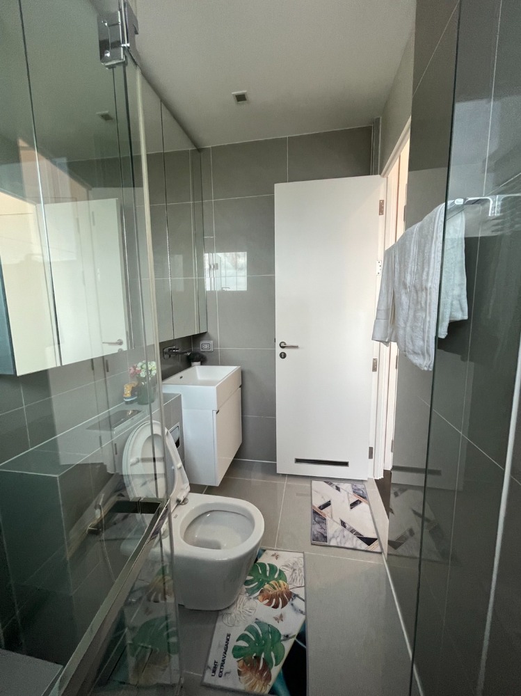 FOR RENT : The Saint Residences (AS-02) (Close to Ha Yaek Lat Phrao BTS station ) 2 Bedroom 2 Bathroom, Fully furnished