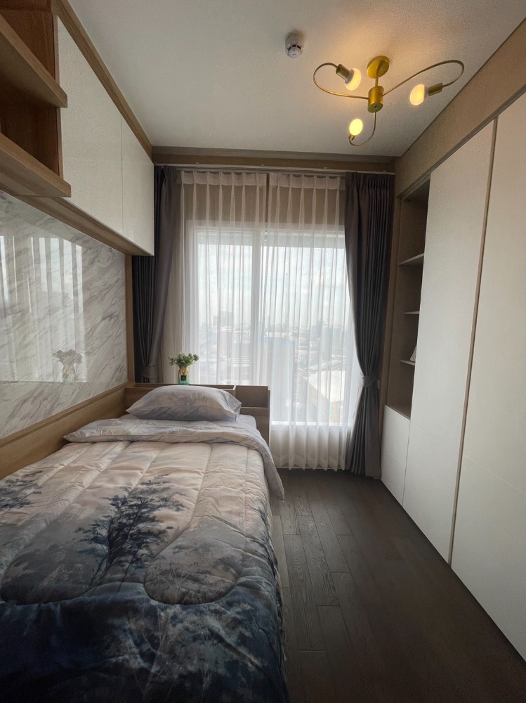 FOR RENT : The Saint Residences (AS-02) (Close to Ha Yaek Lat Phrao BTS station ) 2 Bedroom 2 Bathroom, Fully furnished