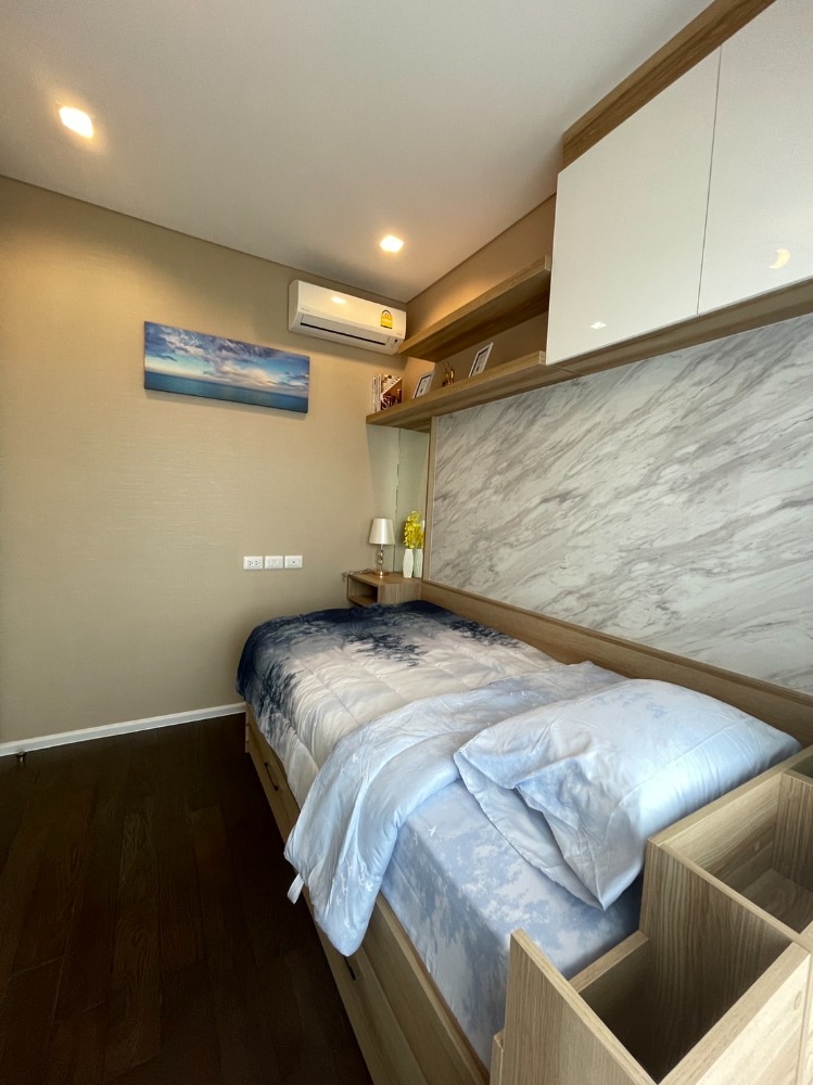 FOR RENT : The Saint Residences (AS-02) (Close to Ha Yaek Lat Phrao BTS station ) 2 Bedroom 2 Bathroom, Fully furnished