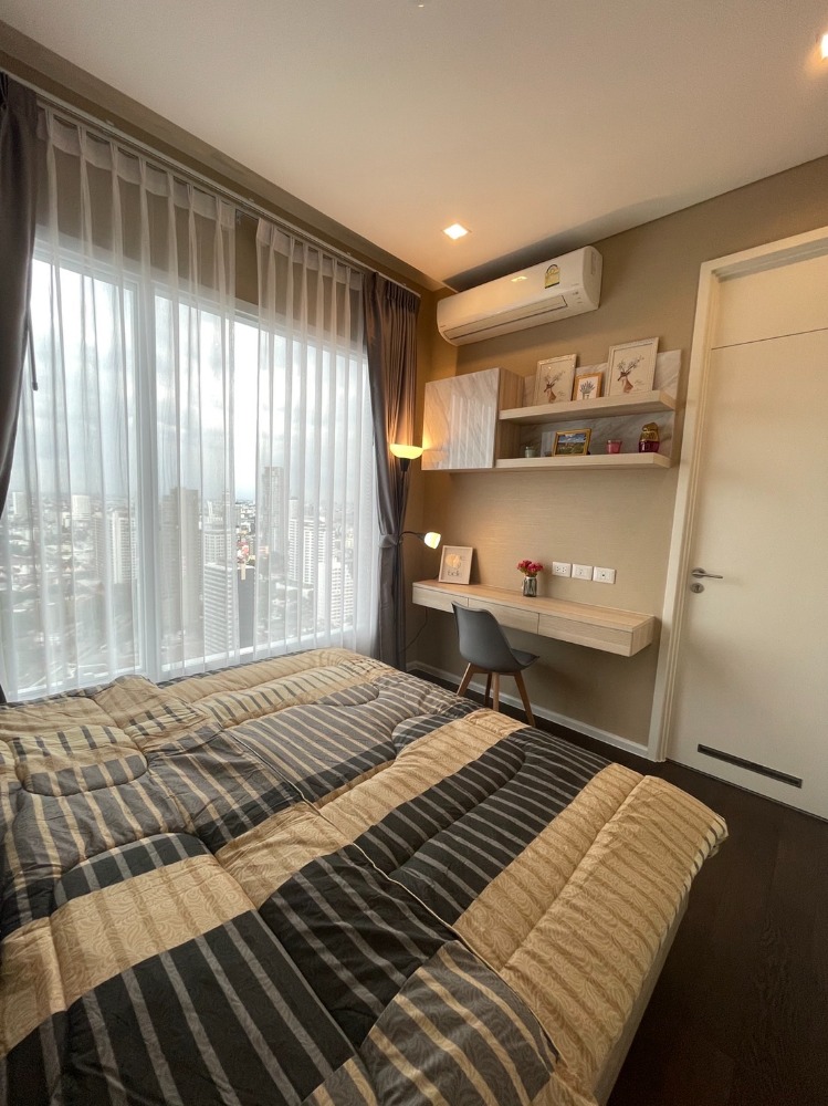 FOR RENT : The Saint Residences (AS-02) (Close to Ha Yaek Lat Phrao BTS station ) 2 Bedroom 2 Bathroom, Fully furnished