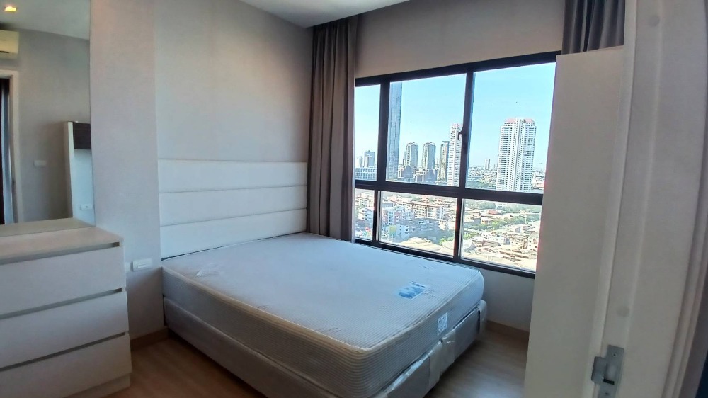 คอนโด ให้เช่า : Urbano Absolute Sathon ( BTS สะพานตากสิน  ) AP-02