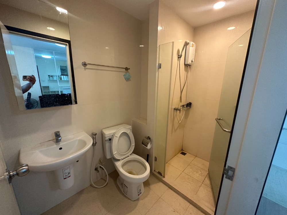 FOR RENT  :  I CONDO Sukhumvit 103 (RB-02) ให้เช่าคอนโด  : ไอ คอนโด สุขุมวิท 103 (RB-02) (Close to BTS Udomsuk )