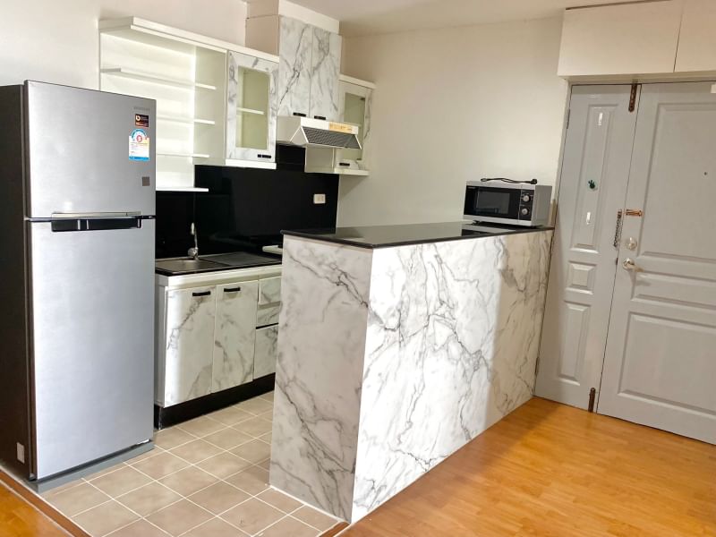 ให้เช่าคอนโด : วอเตอร์ฟอร์ด ไดมอนด์ สุขุมวิท 30/1 Waterford Diamond (ST-02) Line : @condo78