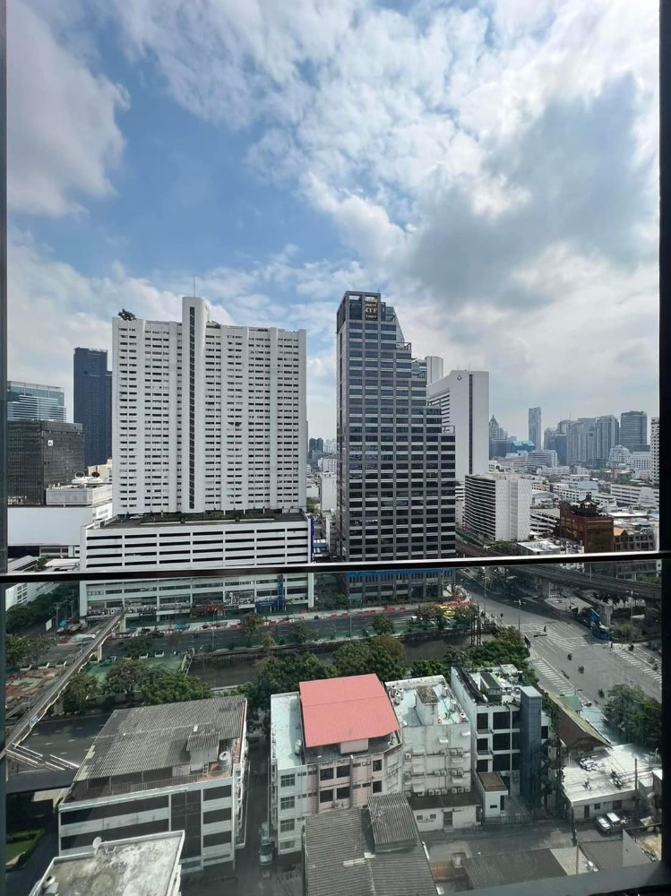 คอนโด ให้เช่า : Ashton Silom  ( MRT สามย่าน ) AP-02 Line : @condo91