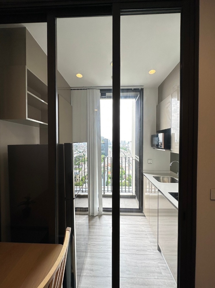 FOR RENT : Whizdom Essence Sukhumvit (AS-02) BTS Punnawithi - 101 True Digital Park ให้เช่า วิสซ์ดอม เอสเซ้นส์ สุขุมวิท (AS-02) ใกล้บีทีเอส ปุณณวิถี และ 101 True Digital Park ในระยะเดินได้สบาย ๆ เพียงไม่กี่ก้าว