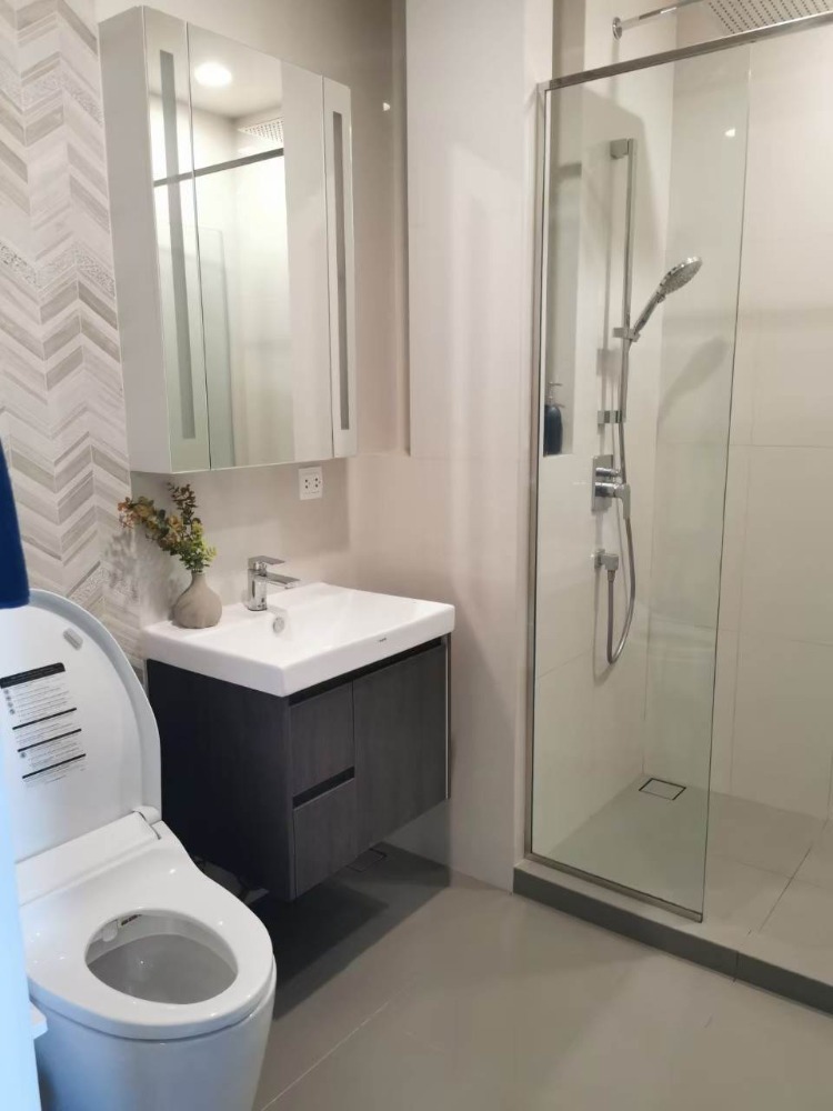 ✨คอนโด ให้เช่า : OKA HAUS Sukhumvit 36 ( BTS ทองหล่อ ) AP-02 line : @condo91