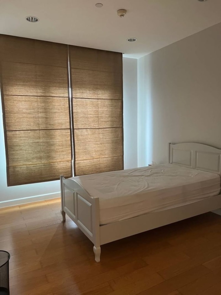เช่าคอนโด แมนฮัตตัน ชิดลม Manhattan Chidlom (ST-02) Line : @condo78