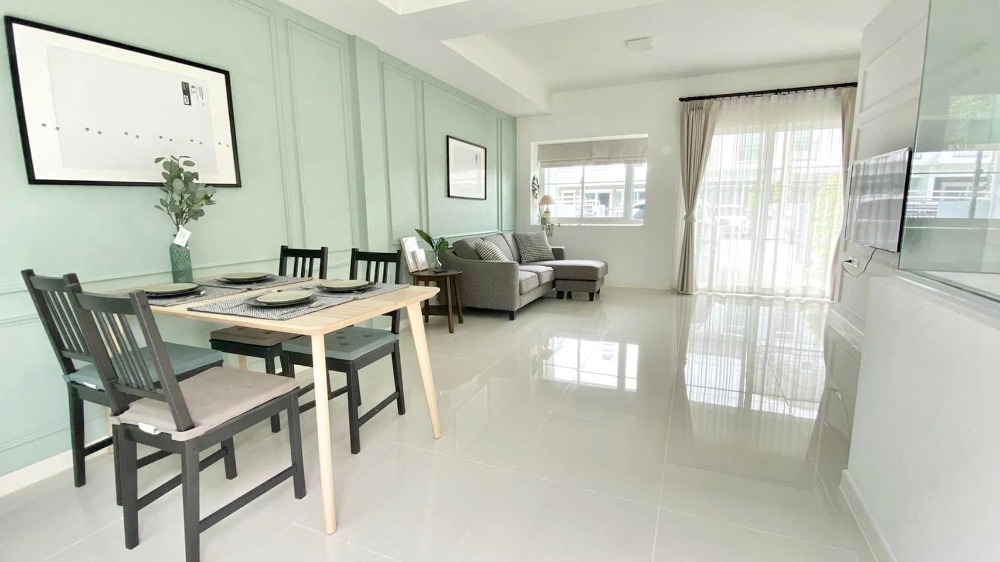 ให้เช่าบ้านทาวน์โฮม อินดี้ บางนา-รามคำแหง 2 ใกล้ MEGA Bangna (ST-02)