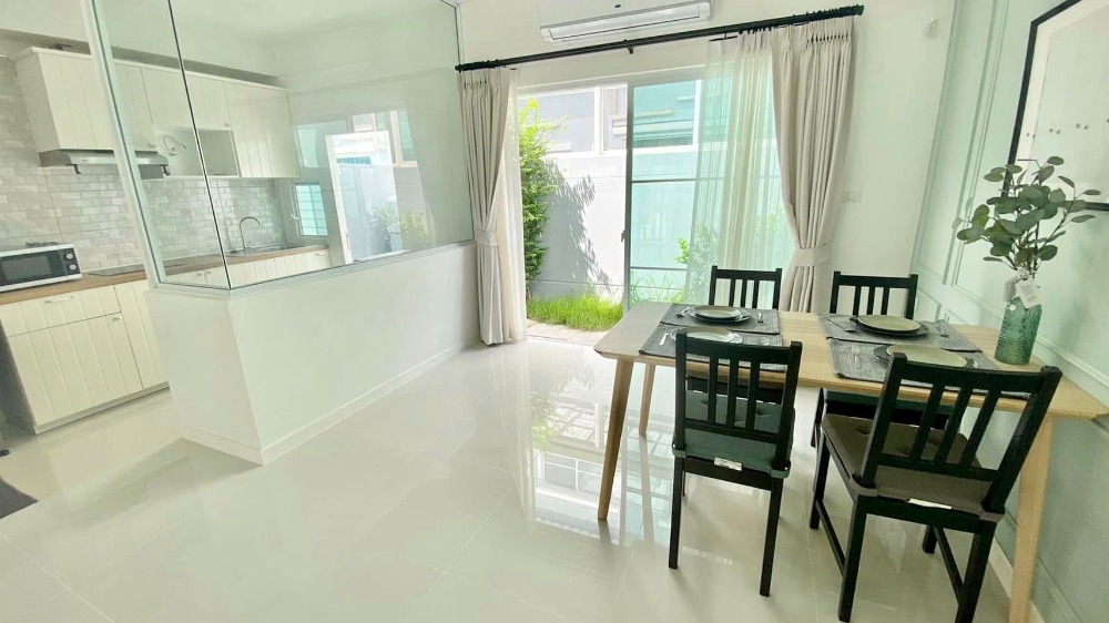 ให้เช่าบ้านทาวน์โฮม อินดี้ บางนา-รามคำแหง 2 ใกล้ MEGA Bangna (ST-02)