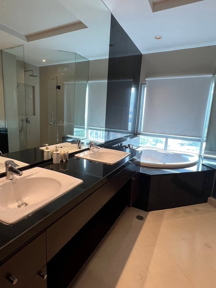 🏡ให้เช่าคอนโด :  รอยัล เรสสิเดนซ์ พาร์ค   :   Royal Residence park      (ST-02)