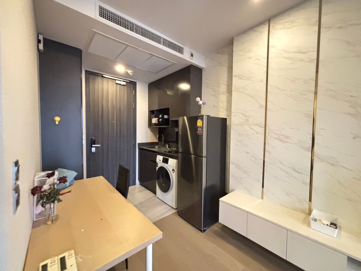 ให้เช่าคอนโดหรู แอชตัน อโศก​ ติด BTS, MRT (Rt-01)