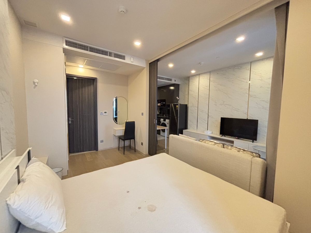 ให้เช่าคอนโดหรู แอชตัน อโศก​ ติด BTS, MRT (Rt-01)