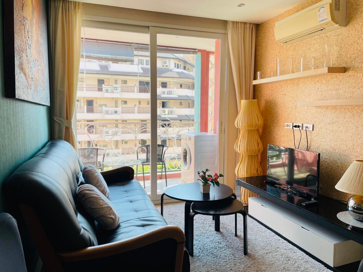 For Rent: Grand Caribbean Resort Condo in Pattaya (Rt-01)