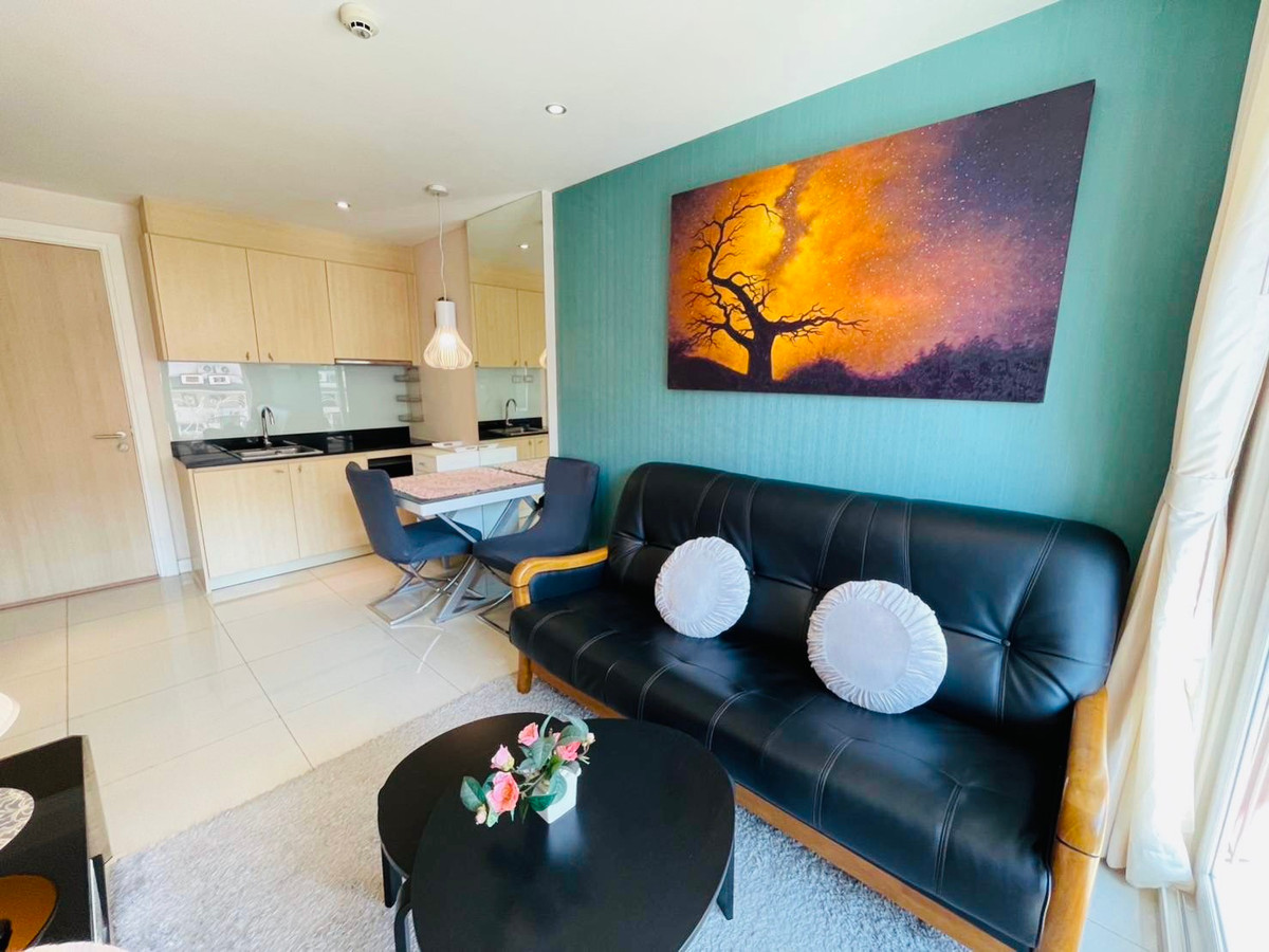 For Rent: Grand Caribbean Resort Condo in Pattaya (Rt-01)