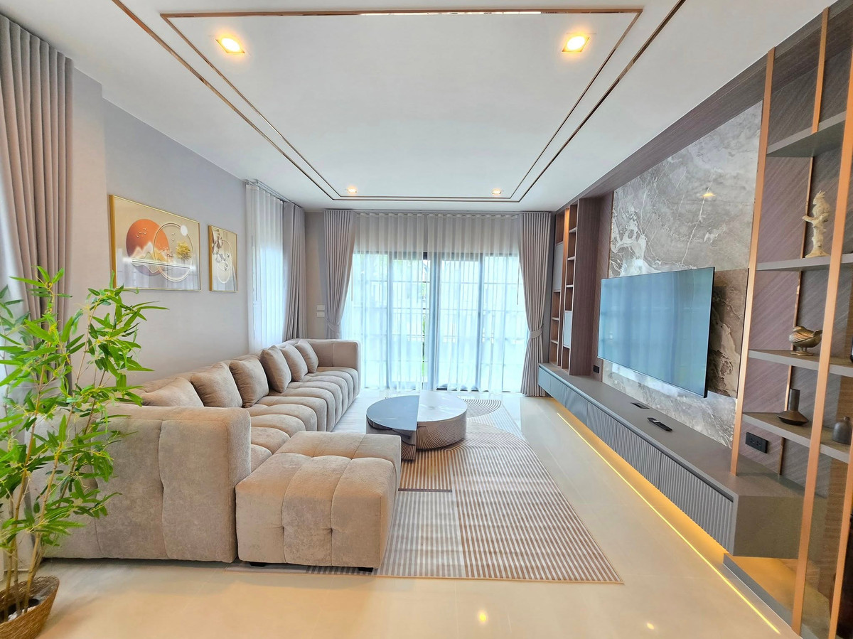 ให้เช่า บ้านเดี่ยว Centro Bangna บ้านใหม่ ตกแต่งครบ พร้อมเข้าอยู่ ทำเลดีที่สุดบางนา (Rt-01)