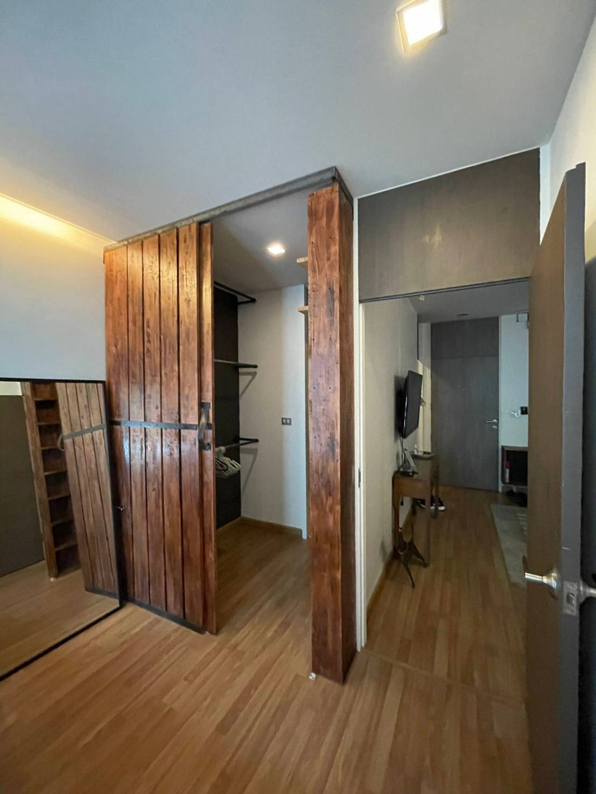 คอนโด ให้เช่า :   Vinn Sukhumvit 46 (วินน์ สุขุมวิท 46) (( BTS  พระโขนง )) MK-02  line @livingbkk