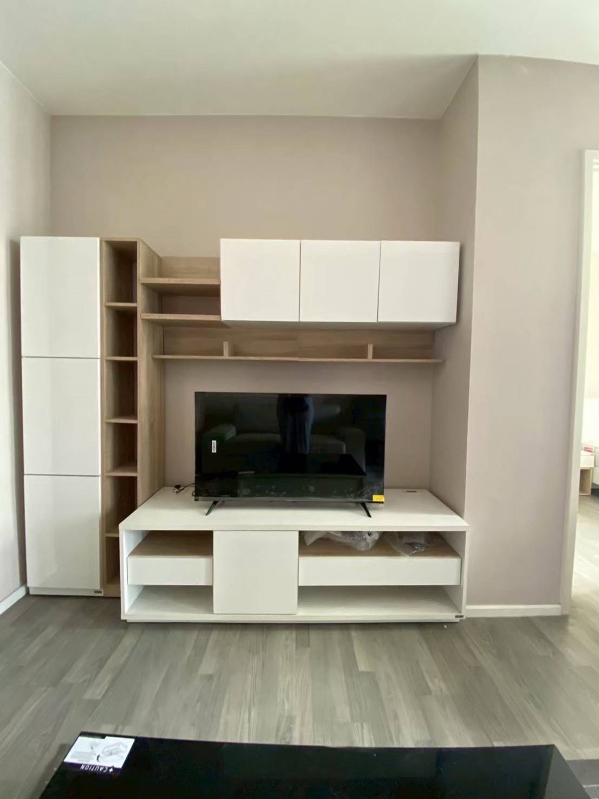 คอนโดให้เช่า : The Room Sukhumvit 69 (เดอะ รูม สุขุมวิท 69) ((บีทีเอส พระโขนง  )) MK-02  line @livingbkk