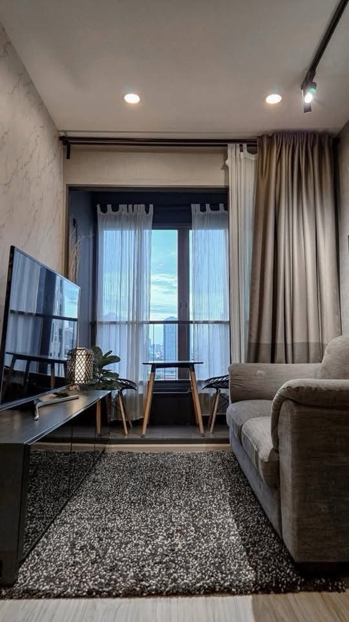 ให้เช่าคอนโด ไอดีโอ โมบิ สุขุมวิท–อีสท์เกต (SA-01)