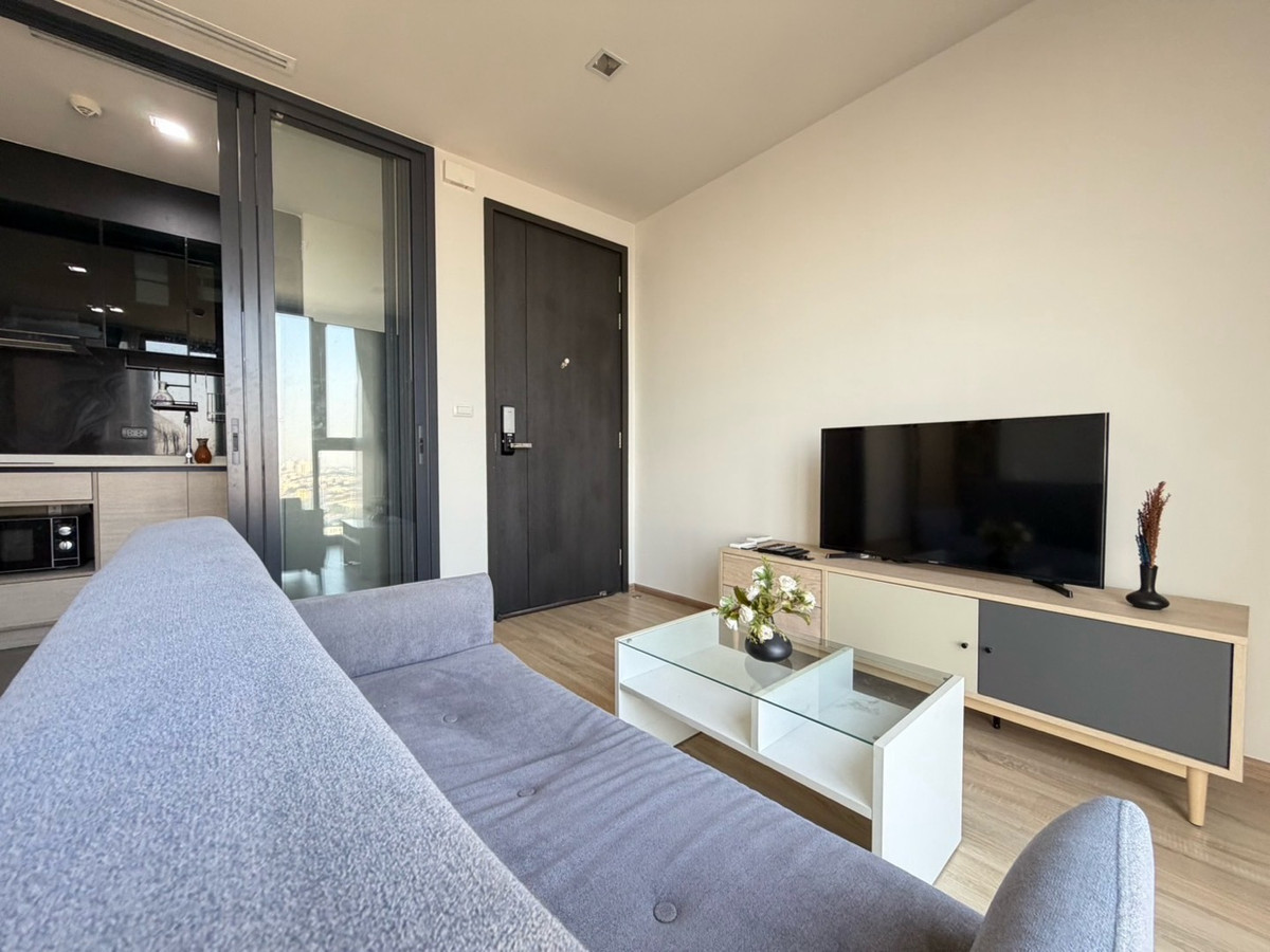 ให้เช่าคอนโด เดอะ เบส การ์เดน-พระราม 9 แอร์พอร์ตลิ้งค์รามคำแหง (SA-01)