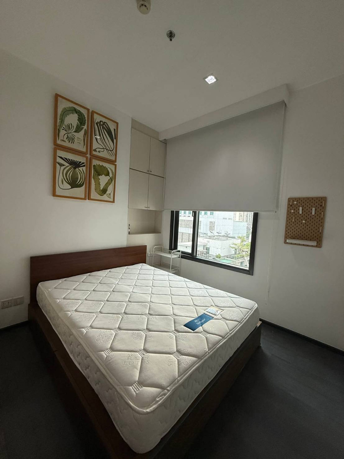 คอนโด ให้เช่า :   Edge Sukhumvit 23 (เอดจ์ สุขุมวิท 23)  ((BTS อโศก )) MK-02  line @livingbkk