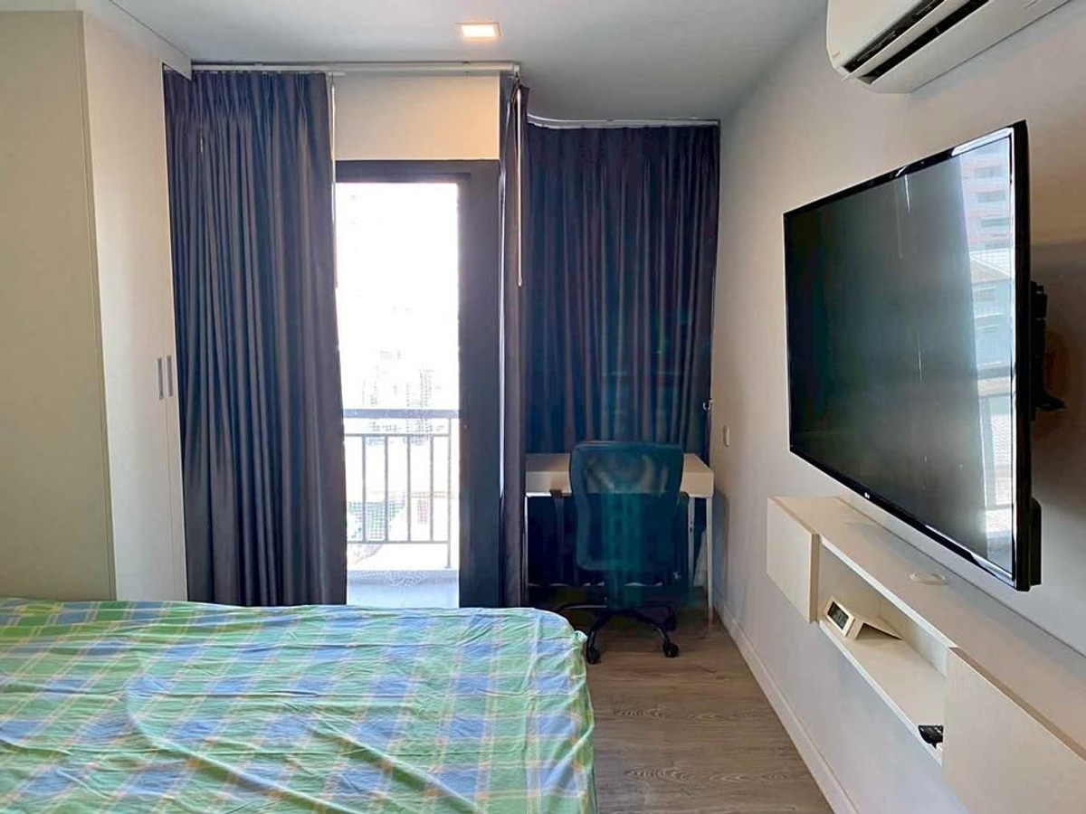 ให้เช่าคอนโด : พอส สุขุมวิท103  ใกล้BTS และMRT (RB-02) ห้องใหม่ แต่งสวย เฟอร์นิเจอร์ เครื่องใช้ไฟฟ้าครบ ราคาเพียง 9,000/เดือน