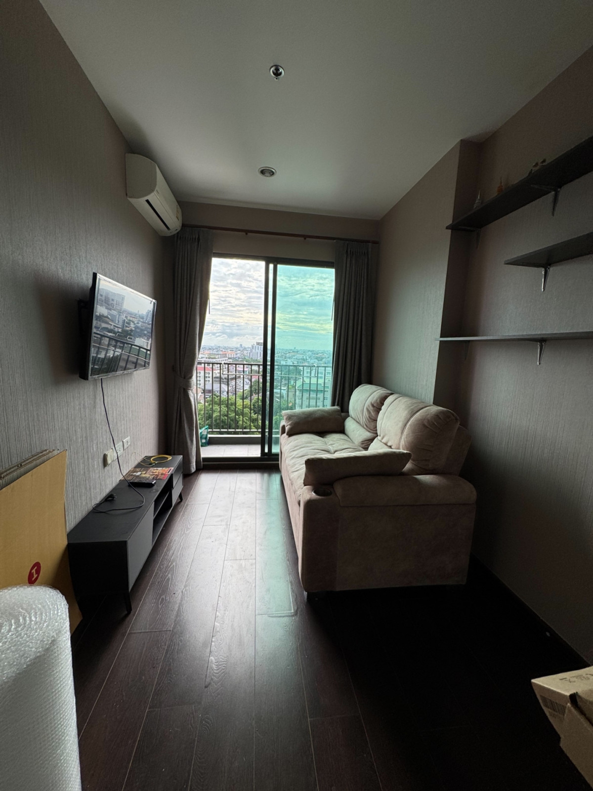 คอนโดให้เช่า :C Ekkamai (ซี เอกมัย)  ((BTS เอกมัย ekkamai  )) MK-02 line @livingbkk